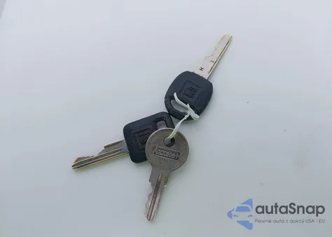 1993 Chevrolet Gmt-400 K1500 z USA, uszkodzony, nr VIN 1GCEK14K5PZ134056